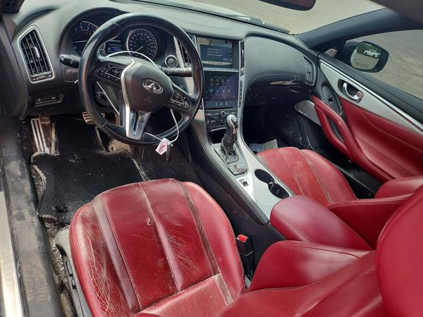 2017 INFINITI Q60
