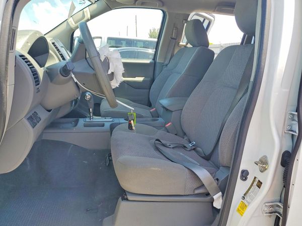 2019 NISSAN FRONTIER — DENT