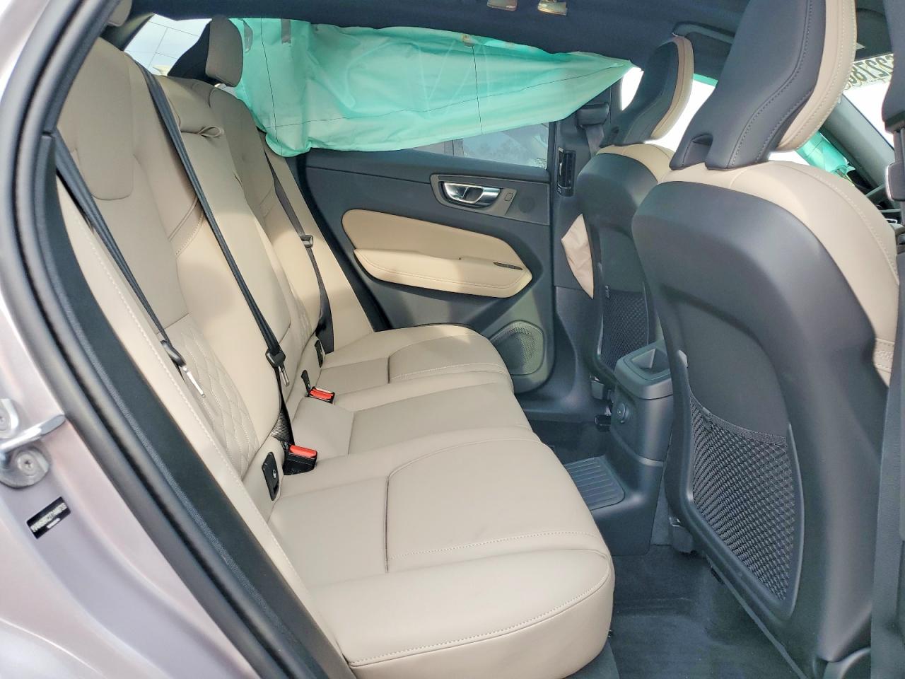 2026 VOLVO XC60 Plus Dark