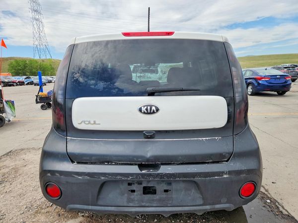 2019 KIA SOUL Base