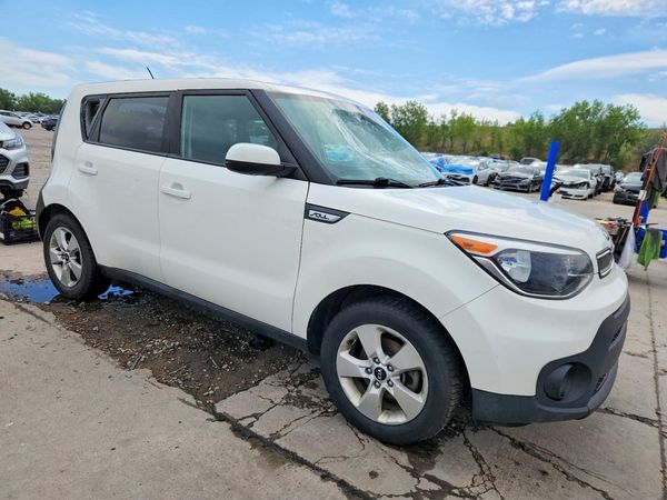 2019 KIA SOUL Base