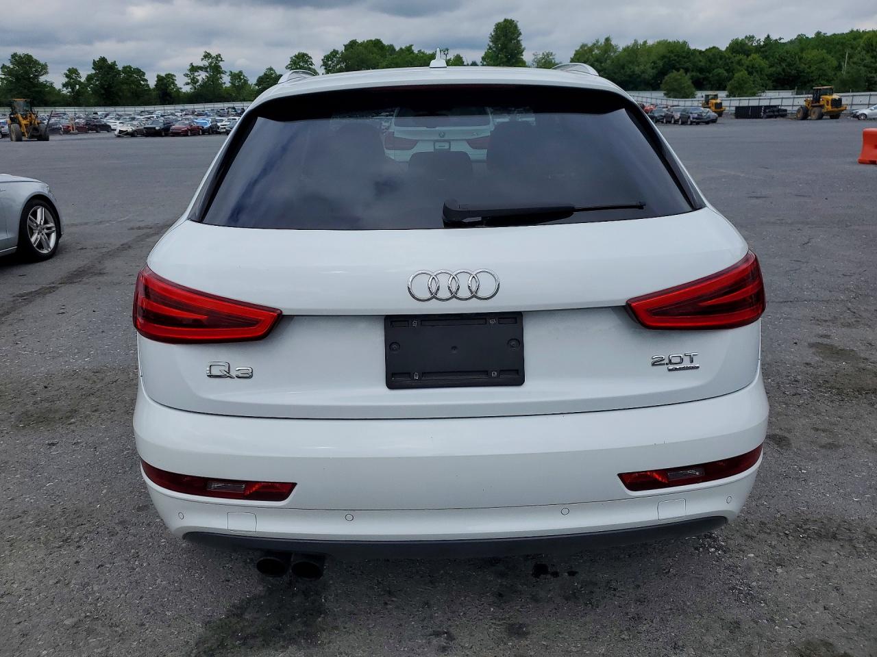 2015 AUDI Q3 quattro Premium Plus