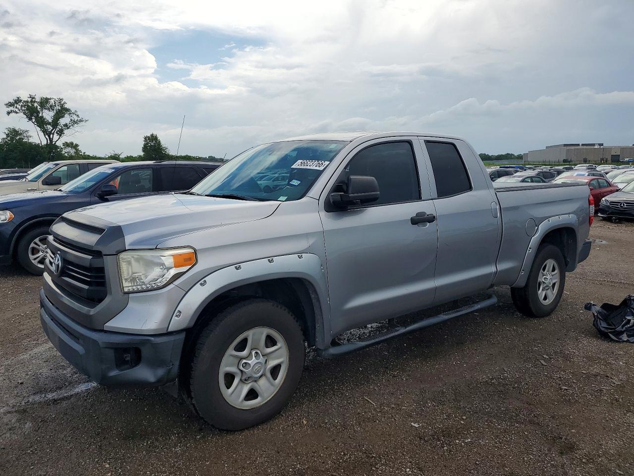 2015 TOYOTA TUNDRA