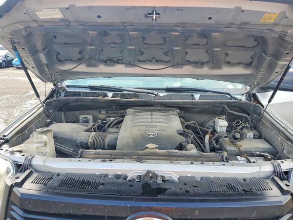 2015 TOYOTA TUNDRA