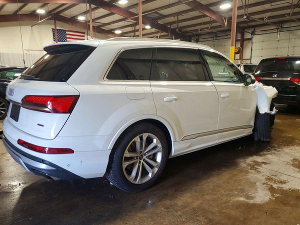 2025 AUDI Q7