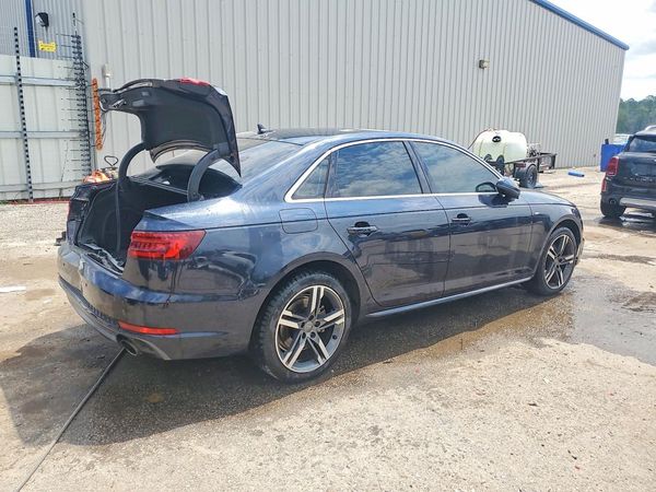 2018 AUDI A4