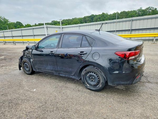 2018 KIA RIO