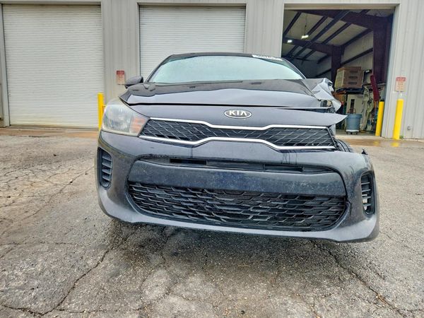 2018 KIA RIO