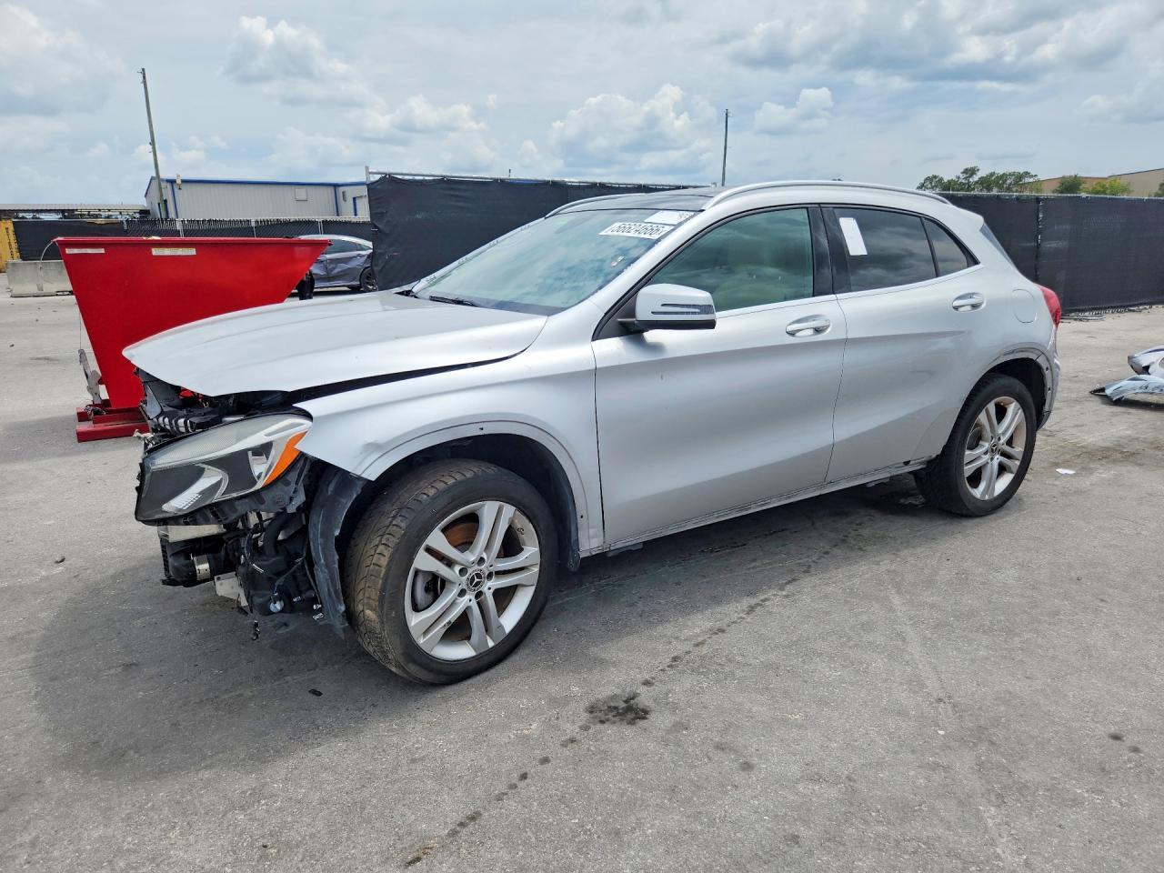 2018 MERCEDES-BENZ GLA GLA250