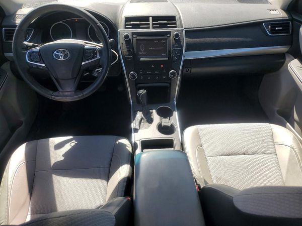 2016 TOYOTA CAMRY