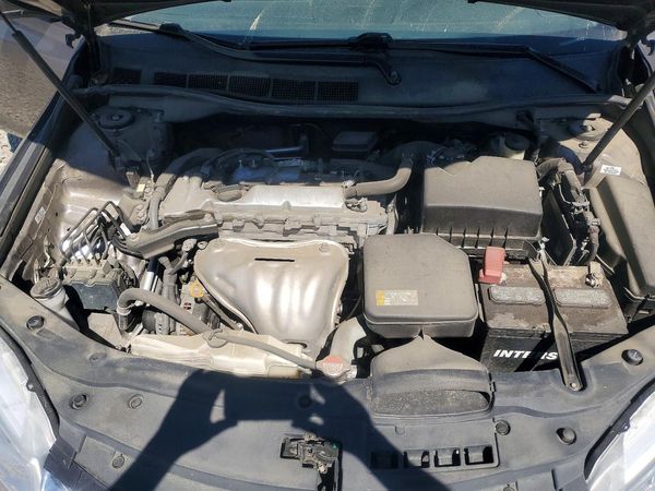 2016 TOYOTA CAMRY