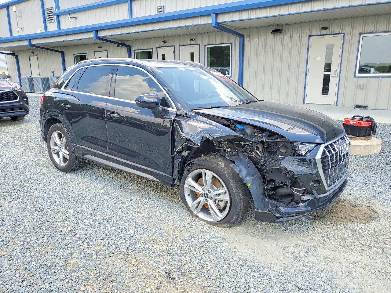 2022 AUDI Q3 S Line quattro Premium
