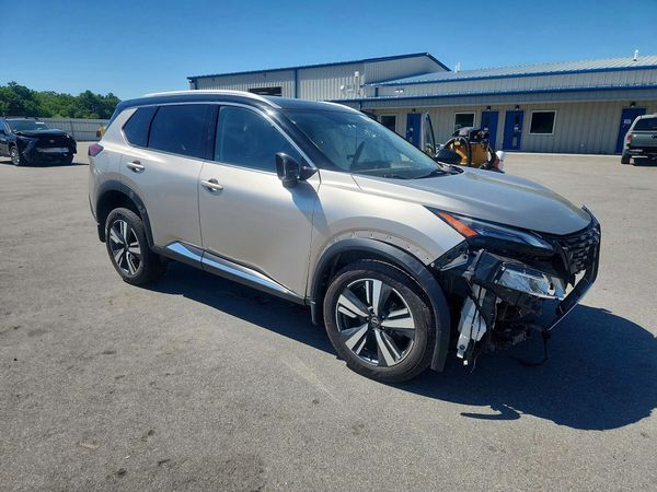 2023 NISSAN ROGUE SL — Passenger 3/4