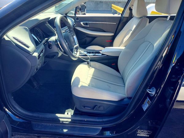 2023 HYUNDAI SONATA HYBRID SEL