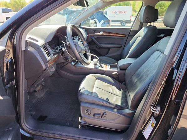 2018 AUDI Q5 quattro Premium Plus