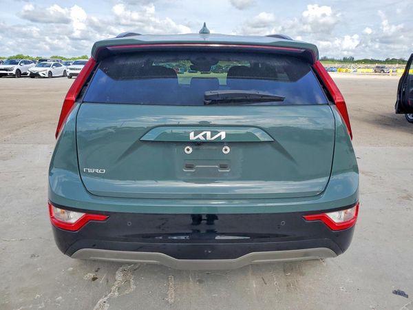 2024 KIA NIRO Wind