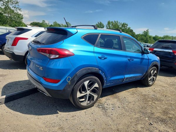 2017 HYUNDAI TUCSON