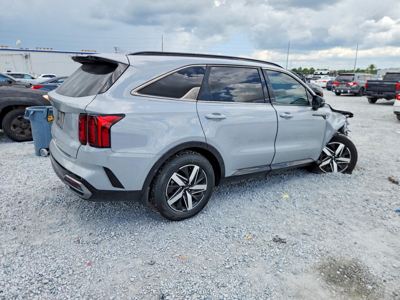 2022 KIA SORENTO EX