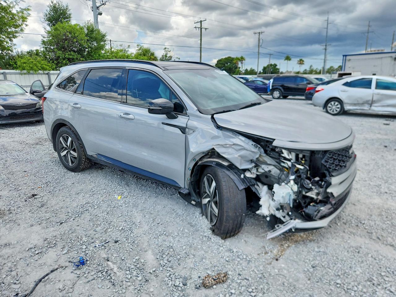 2022 KIA SORENTO EX