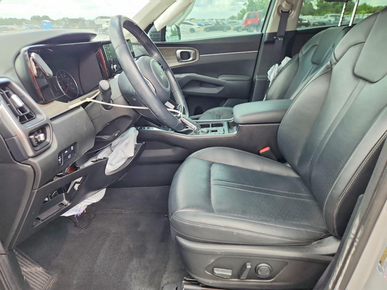 2022 KIA SORENTO EX