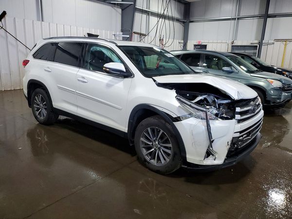 2019 TOYOTA HIGHLANDER SE/XLE
