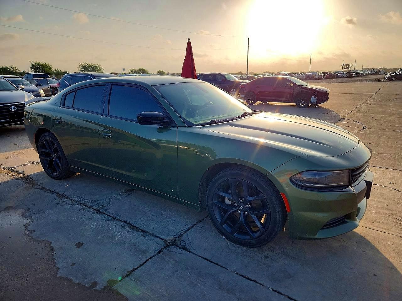 2022 DODGE CHARGER SXT
