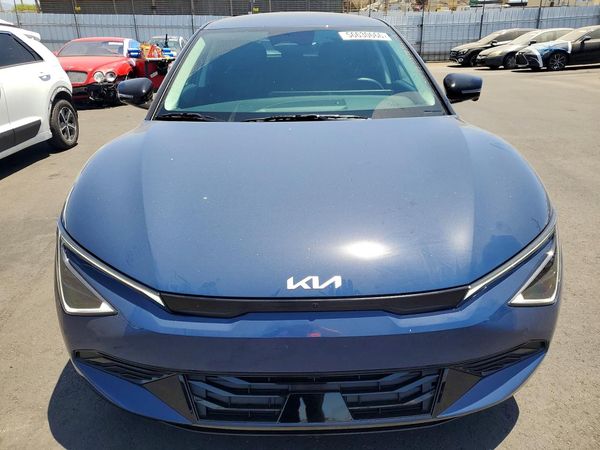 2025 KIA EV6