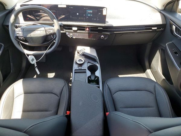 2025 KIA EV6