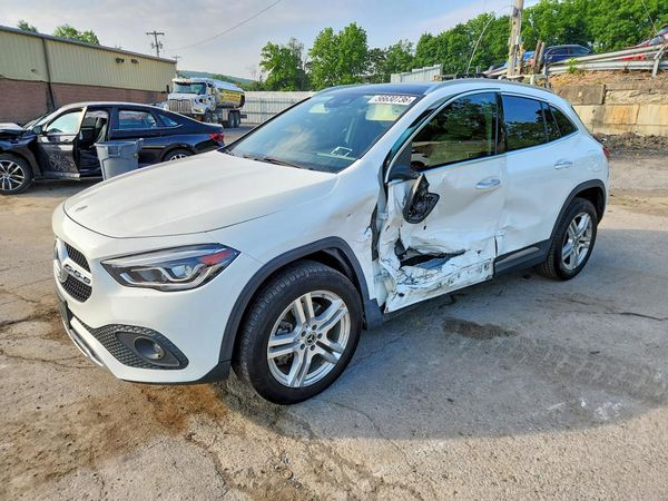 2021 MERCEDES-BENZ GLA GLA250-4M