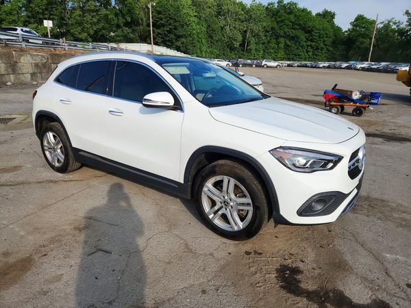 2021 MERCEDES-BENZ GLA GLA250-4M