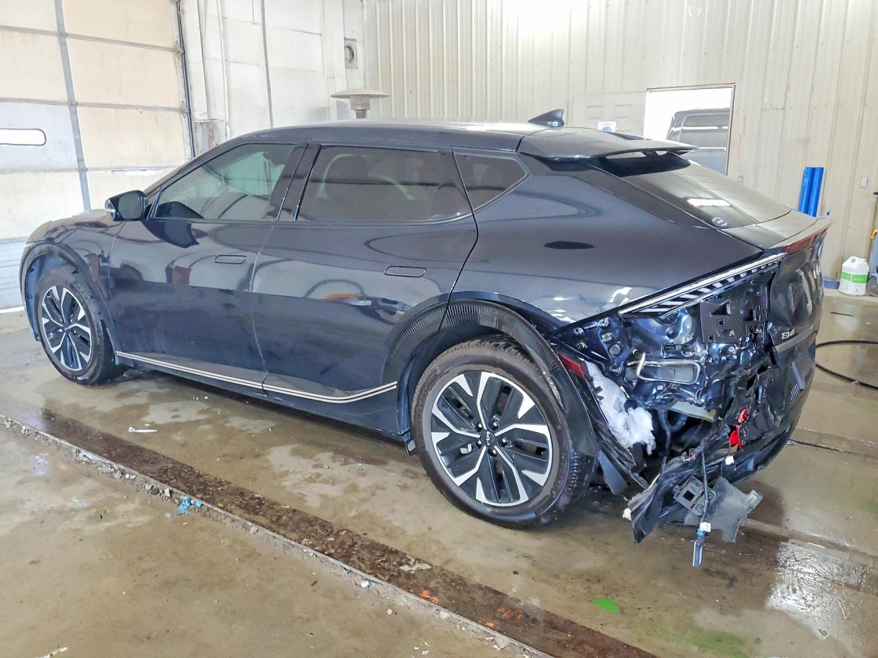 2023 KIA EV6 Light, Wind