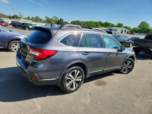 2018 SUBARU OUTBACK