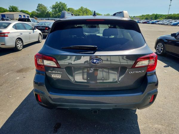 2018 SUBARU OUTBACK