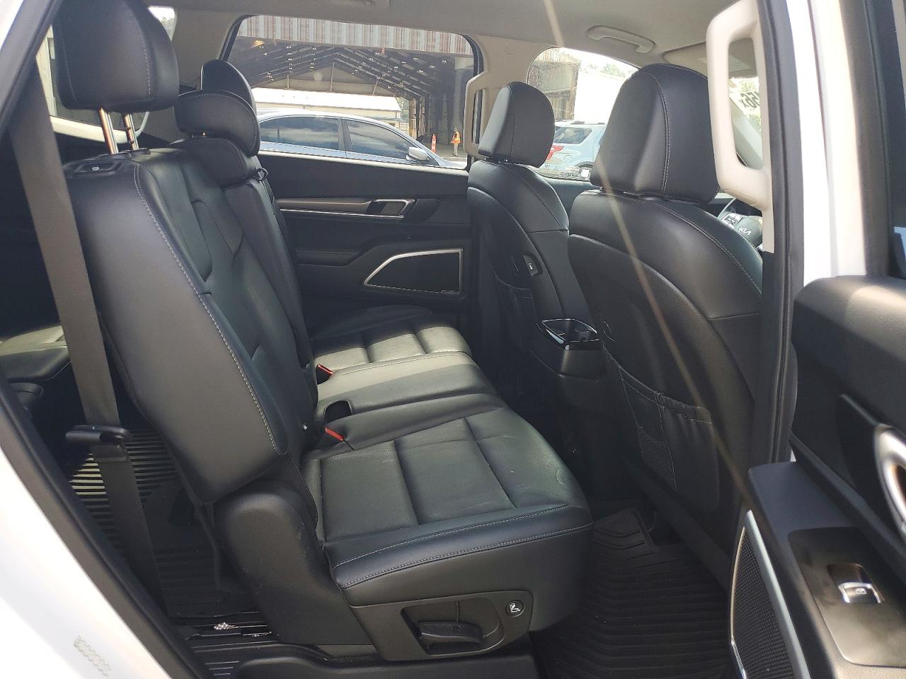 2022 KIA TELLURIDE LX