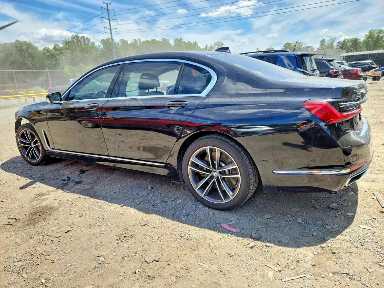 2020 BMW 750