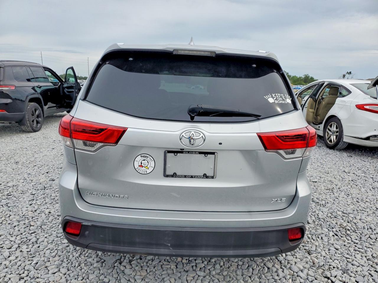 2019 TOYOTA HIGHLANDER SE/XLE