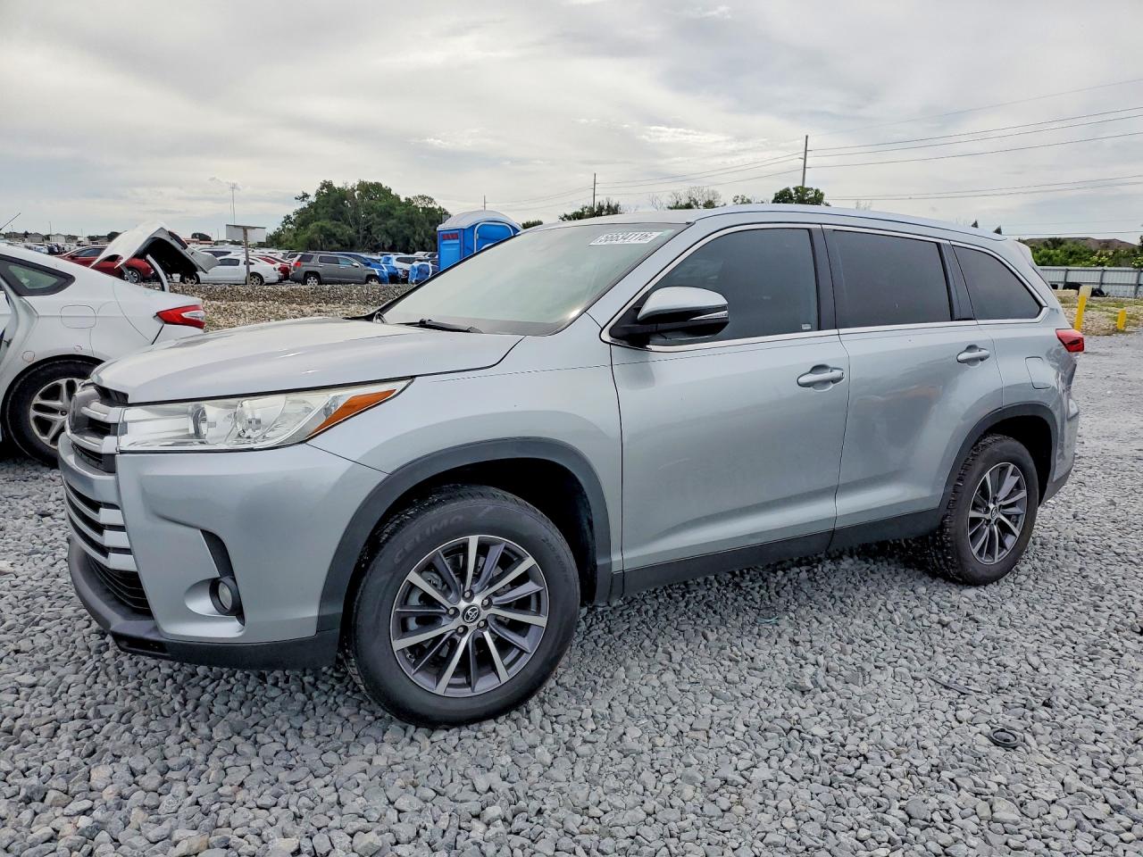 2019 TOYOTA HIGHLANDER SE/XLE