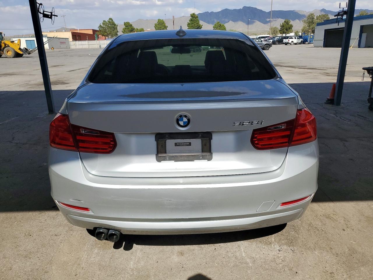 2012 BMW 328
