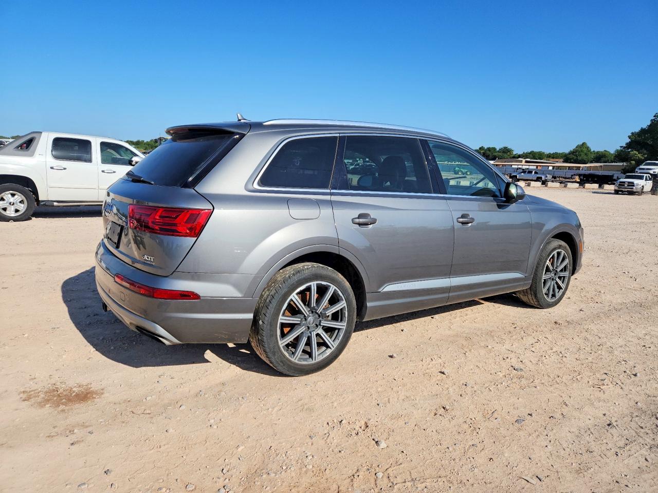 2017 AUDI Q7 quattro Prestige