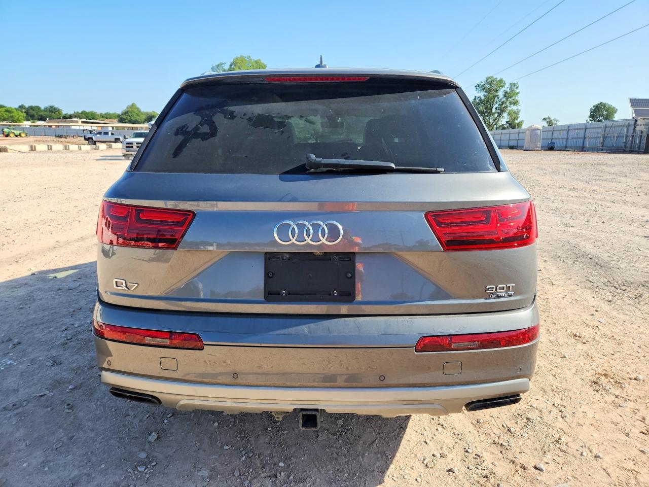 2017 AUDI Q7 quattro Prestige