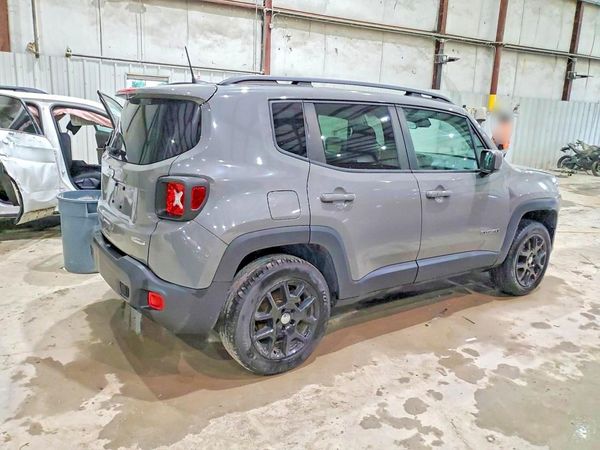 2019 JEEP RENEGADE LATITUDE 4X4