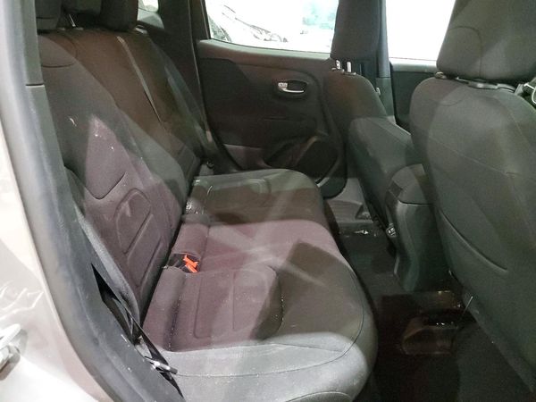 2019 JEEP RENEGADE LATITUDE 4X4