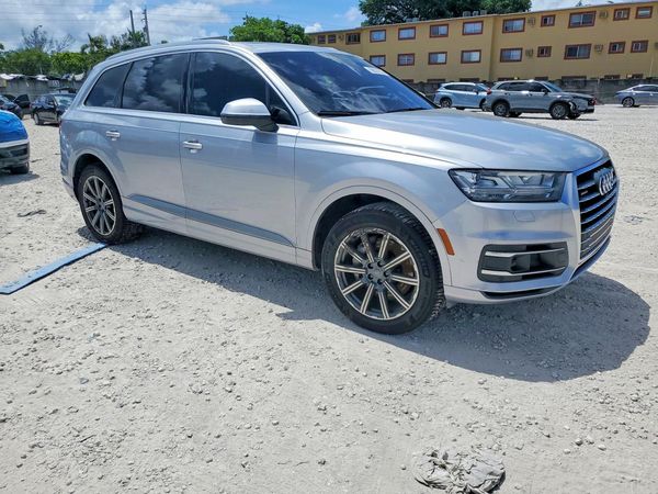 2017 AUDI Q7
