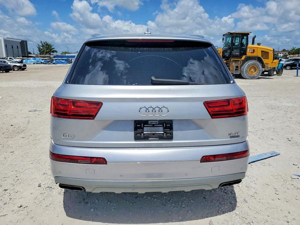 2017 AUDI Q7