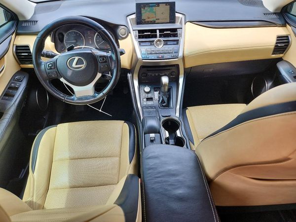 2015 LEXUS NX 200t Luxury