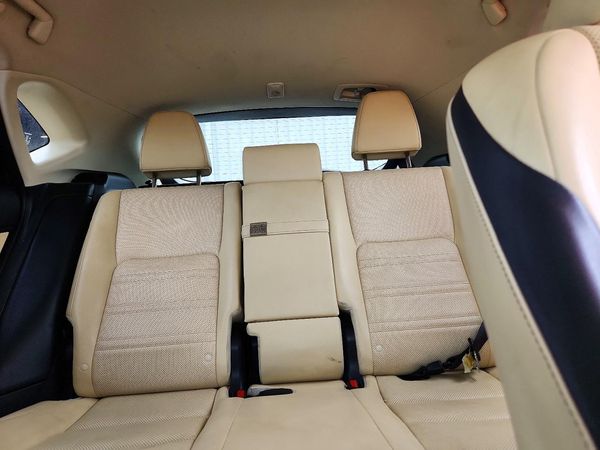 2015 LEXUS NX 200t Luxury