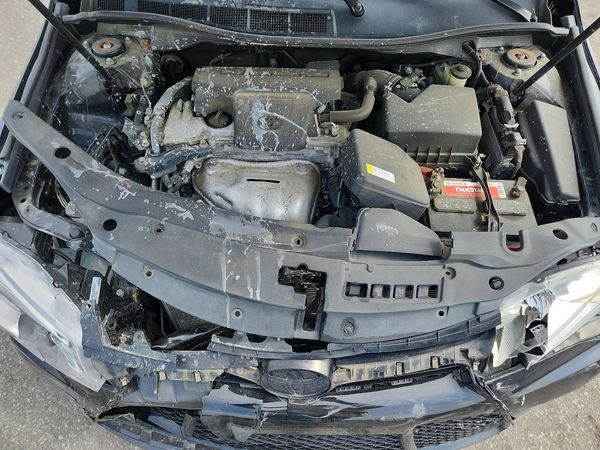 2016 TOYOTA CAMRY