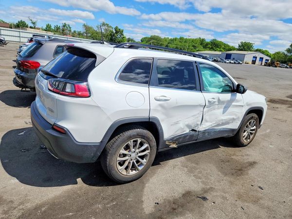 2022 JEEP CHEROKEE LATITUDE LUX 4X4