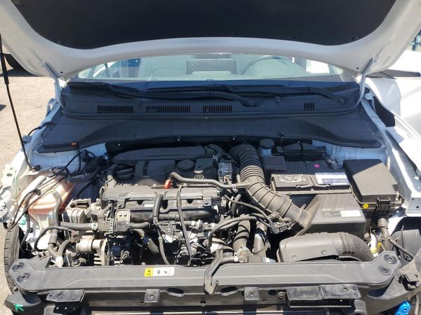 2022 HYUNDAI KONA Limited