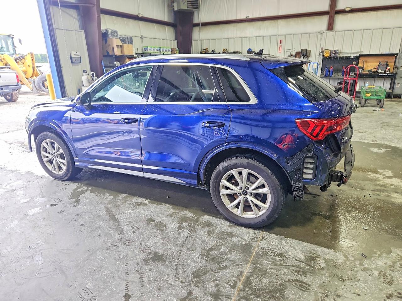 2024 AUDI Q3 S Line quattro Premium